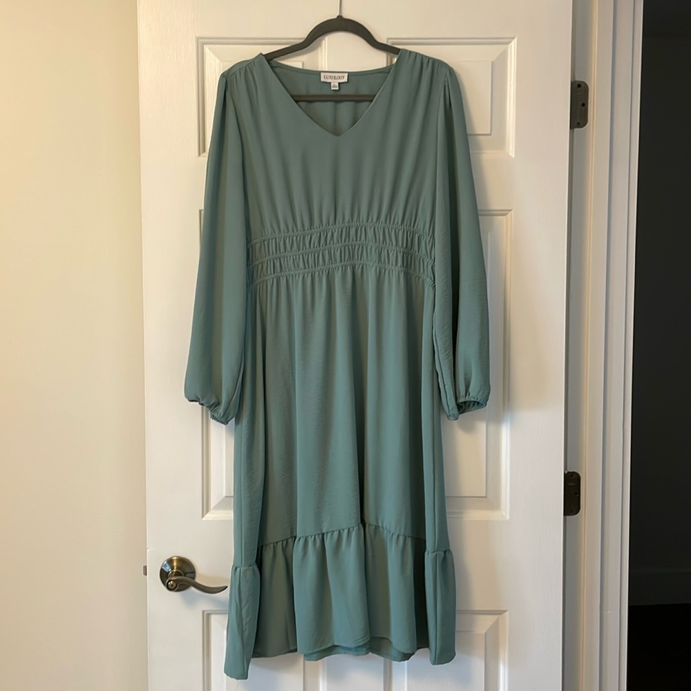 Teal/sage midi dress